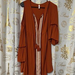 Women's Rust Top with Tassel Detail